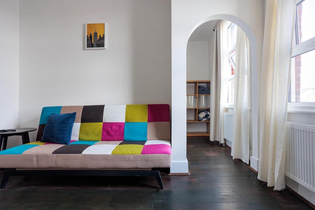 Apartamento Entire Luxurious Flat Sleeps 4 Persons Londres Exterior foto