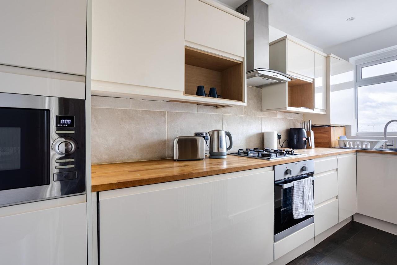 Apartamento Entire Luxurious Flat Sleeps 4 Persons Londres Exterior foto